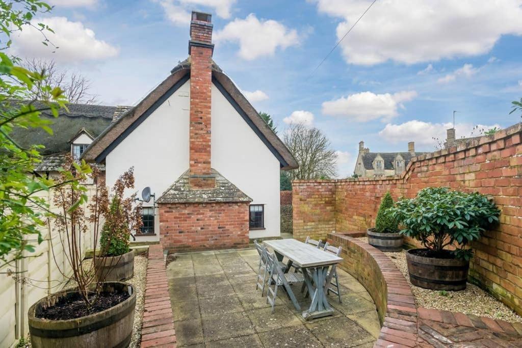 Cotswold Thatched Cottage Mickleton  Εξωτερικό φωτογραφία