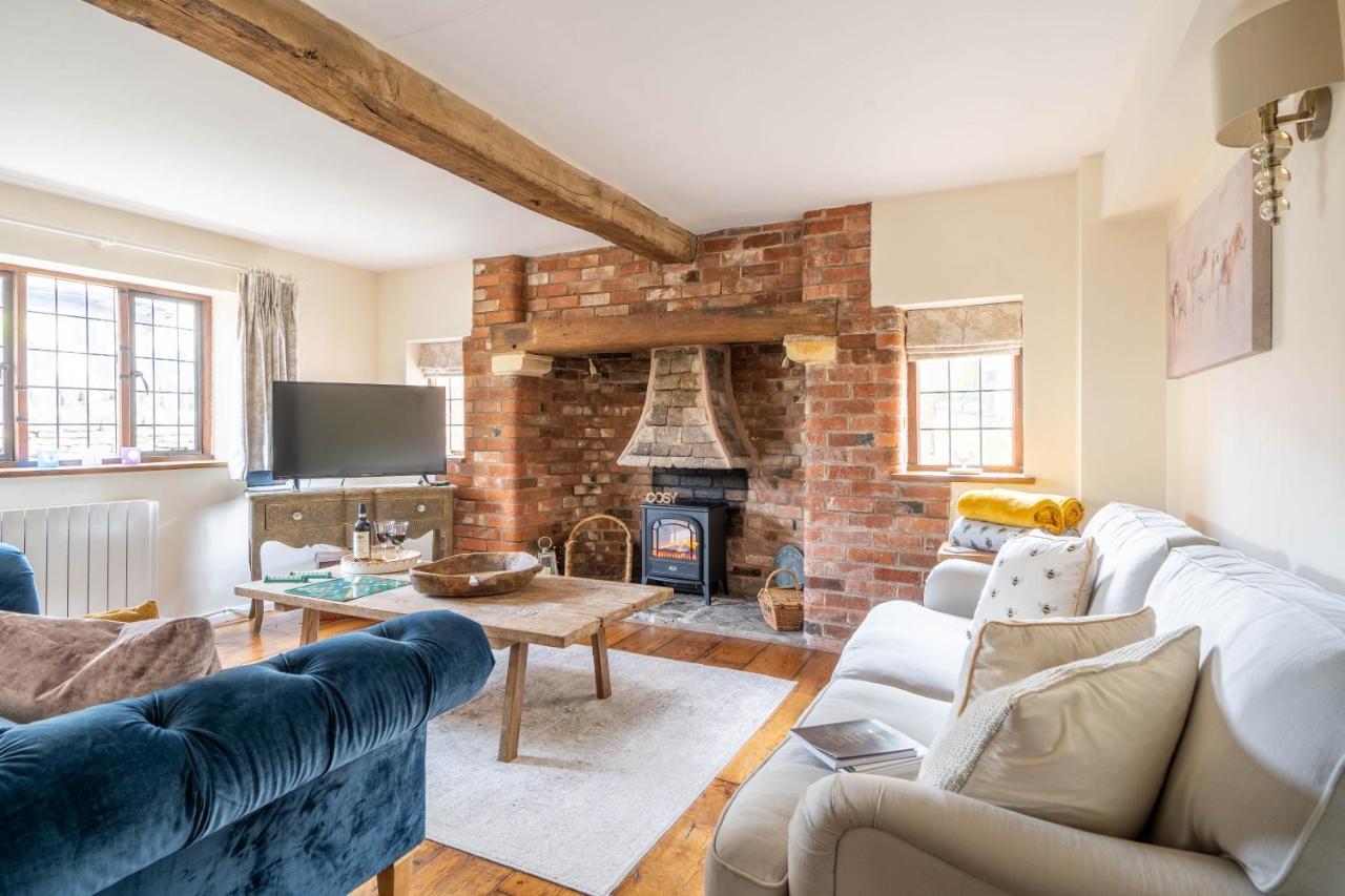 Cotswold Thatched Cottage Mickleton  Εξωτερικό φωτογραφία
