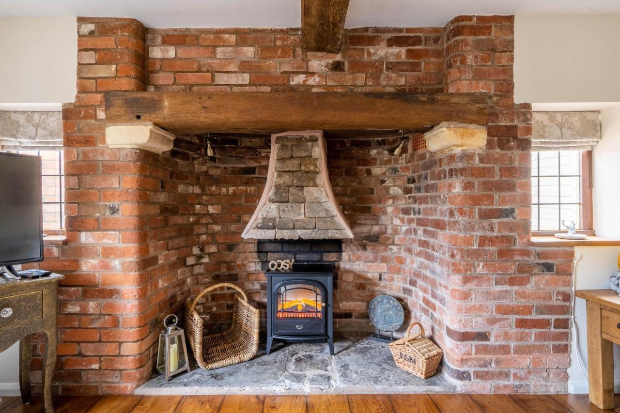 Cotswold Thatched Cottage Mickleton  Εξωτερικό φωτογραφία